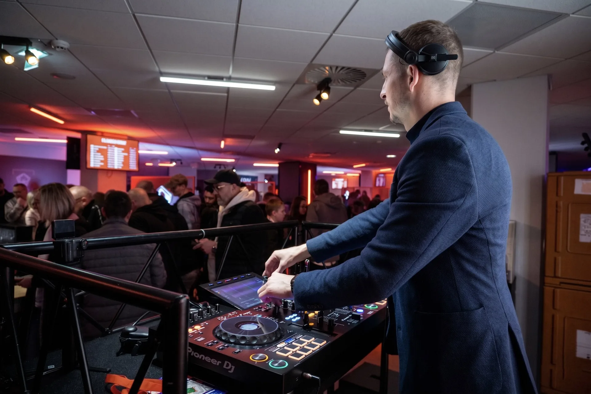 DJ Losc — photo 1
